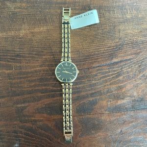 Anne Klein women’s watch NWT